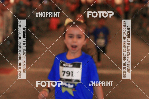 Buy your photos of the event1 Corrida Masha e o Urso no Tiet Plaza Shopping on Fotop