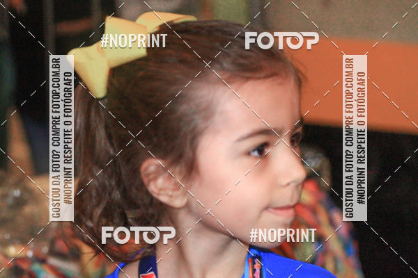 Buy your photos of the event1 Corrida Masha e o Urso no Tiet Plaza Shopping on Fotop