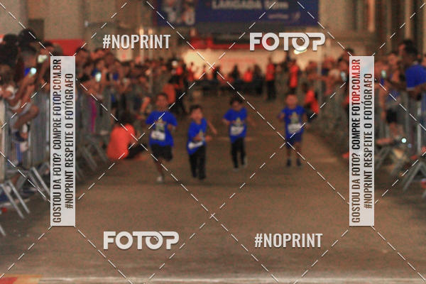 Buy your photos of the event1 Corrida Masha e o Urso no Tiet Plaza Shopping on Fotop