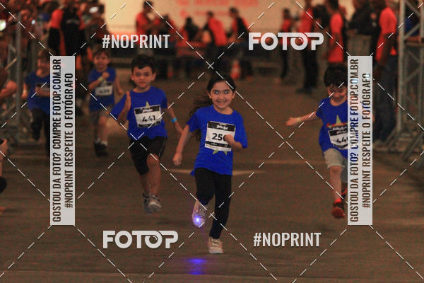 Buy your photos of the event1 Corrida Masha e o Urso no Tiet Plaza Shopping on Fotop