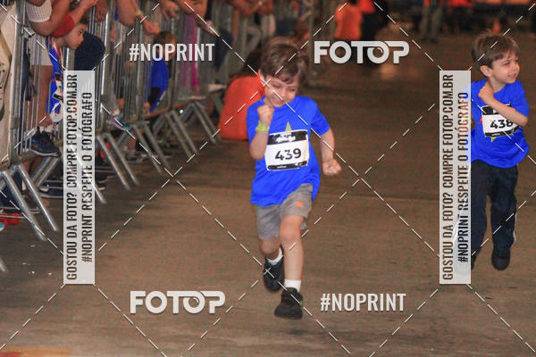 Buy your photos of the event1 Corrida Masha e o Urso no Tiet Plaza Shopping on Fotop