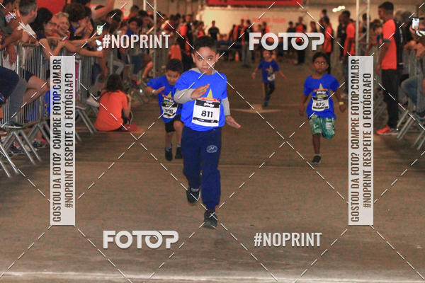 Buy your photos of the event1 Corrida Masha e o Urso no Tiet Plaza Shopping on Fotop