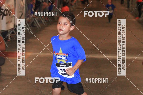 Buy your photos of the event1 Corrida Masha e o Urso no Tiet Plaza Shopping on Fotop