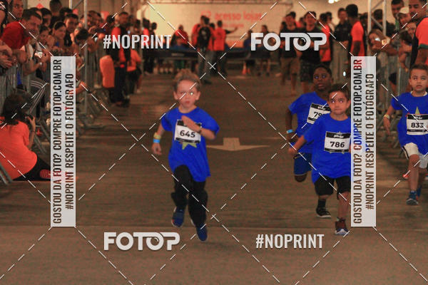 Buy your photos of the event1 Corrida Masha e o Urso no Tiet Plaza Shopping on Fotop