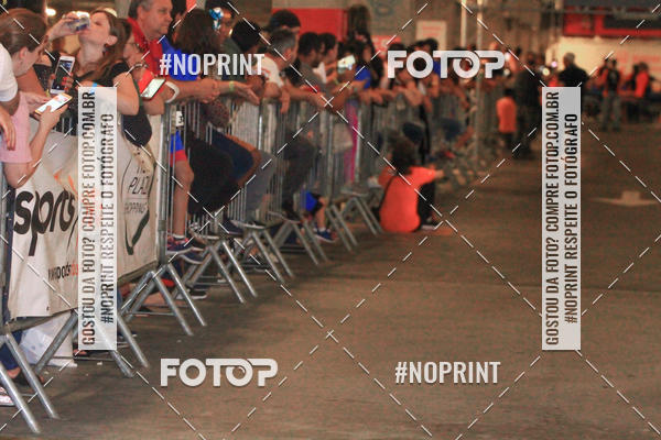 Buy your photos of the event1 Corrida Masha e o Urso no Tiet Plaza Shopping on Fotop
