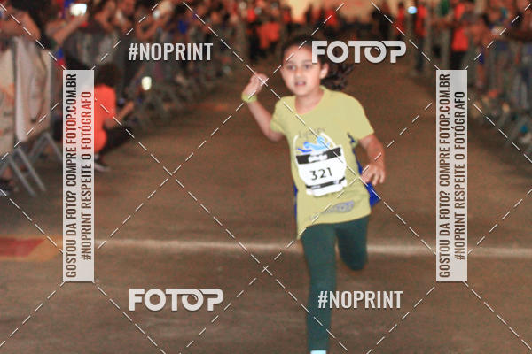 Buy your photos of the event1 Corrida Masha e o Urso no Tiet Plaza Shopping on Fotop