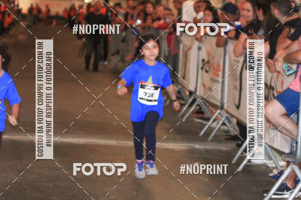 Buy your photos of the event1 Corrida Masha e o Urso no Tiet Plaza Shopping on Fotop