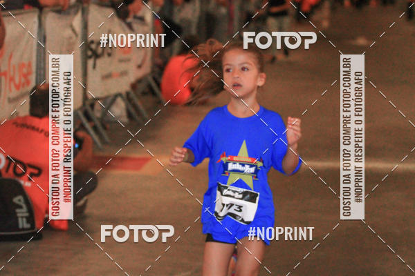 Buy your photos of the event1 Corrida Masha e o Urso no Tiet Plaza Shopping on Fotop