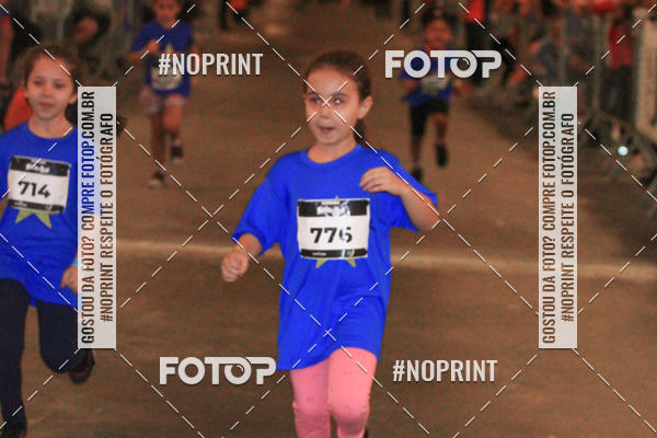 Buy your photos of the event1 Corrida Masha e o Urso no Tiet Plaza Shopping on Fotop