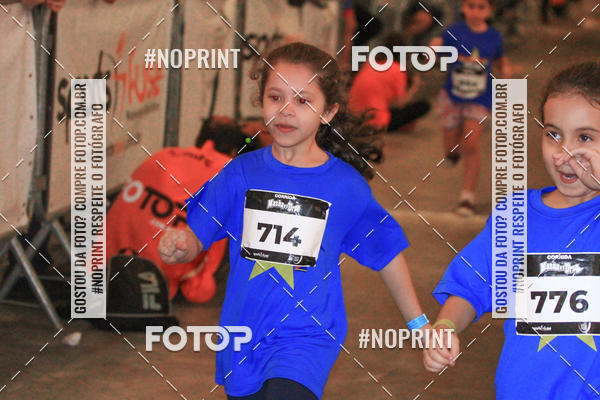 Buy your photos of the event1 Corrida Masha e o Urso no Tiet Plaza Shopping on Fotop