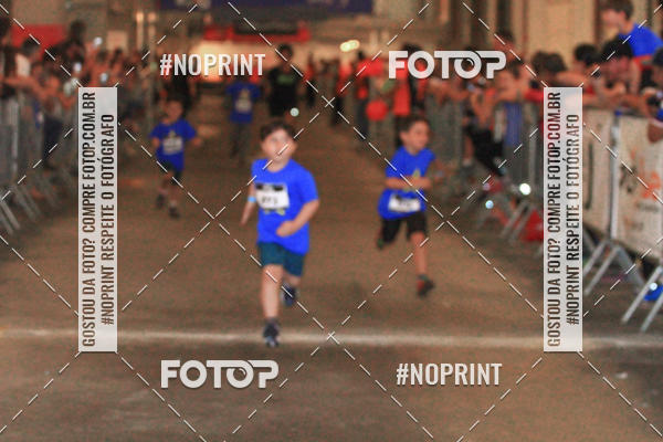 Buy your photos of the event1 Corrida Masha e o Urso no Tiet Plaza Shopping on Fotop
