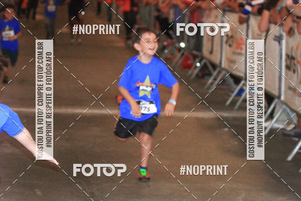 Buy your photos of the event1 Corrida Masha e o Urso no Tiet Plaza Shopping on Fotop
