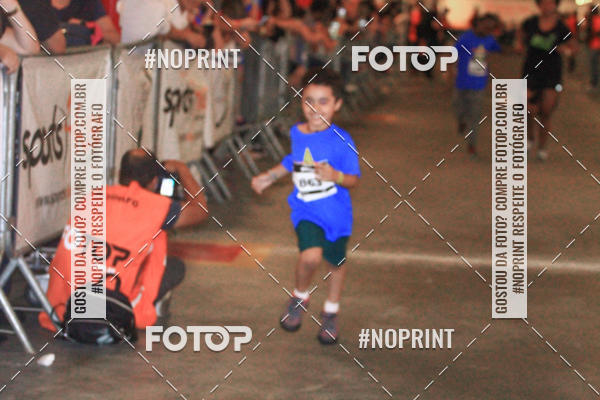 Buy your photos of the event1 Corrida Masha e o Urso no Tiet Plaza Shopping on Fotop
