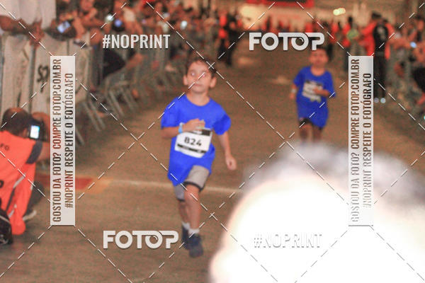 Buy your photos of the event1 Corrida Masha e o Urso no Tiet Plaza Shopping on Fotop