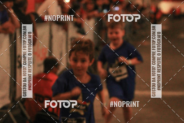 Buy your photos of the event1 Corrida Masha e o Urso no Tiet Plaza Shopping on Fotop