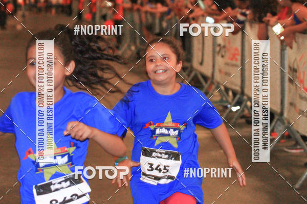 Buy your photos of the event1 Corrida Masha e o Urso no Tiet Plaza Shopping on Fotop