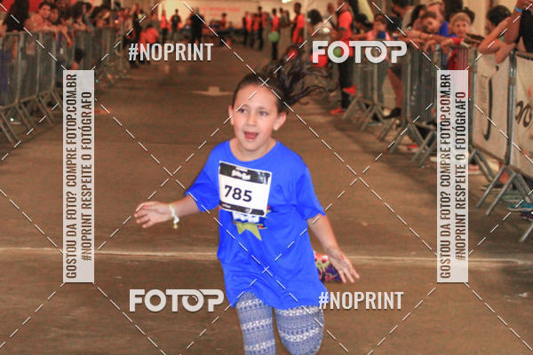 Buy your photos of the event1 Corrida Masha e o Urso no Tiet Plaza Shopping on Fotop