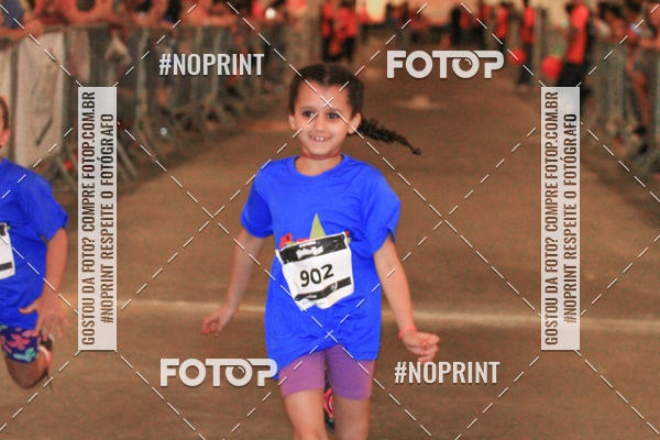 Buy your photos of the event1 Corrida Masha e o Urso no Tiet Plaza Shopping on Fotop