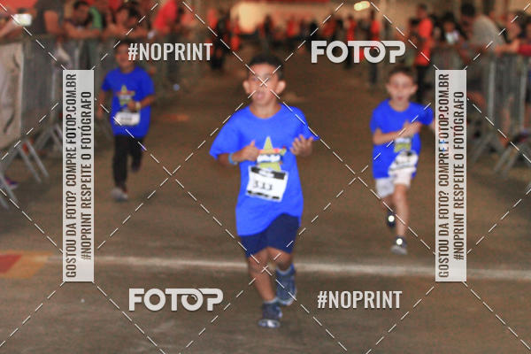 Buy your photos of the event1 Corrida Masha e o Urso no Tiet Plaza Shopping on Fotop