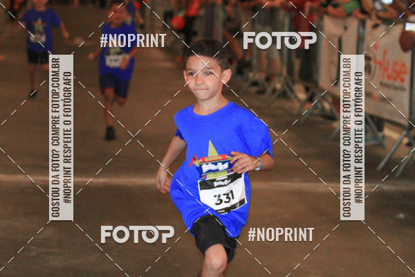 Buy your photos of the event1 Corrida Masha e o Urso no Tiet Plaza Shopping on Fotop