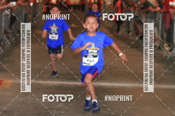 Buy your photos of the event1 Corrida Masha e o Urso no Tiet Plaza Shopping on Fotop