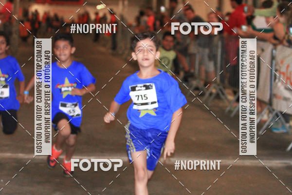 Buy your photos of the event1 Corrida Masha e o Urso no Tiet Plaza Shopping on Fotop