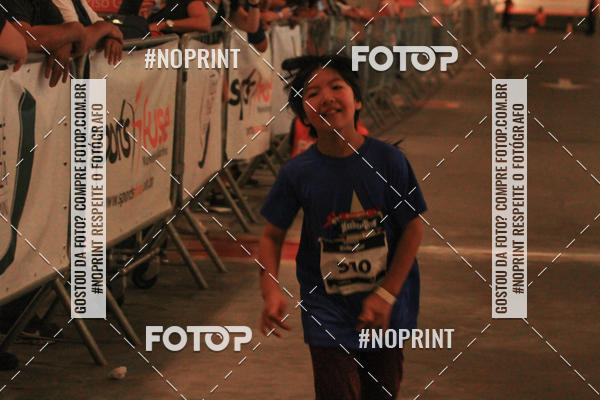 Buy your photos of the event1 Corrida Masha e o Urso no Tiet Plaza Shopping on Fotop