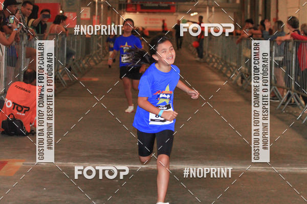 Buy your photos of the event1 Corrida Masha e o Urso no Tiet Plaza Shopping on Fotop