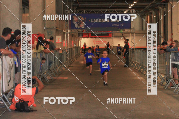 Buy your photos of the event1 Corrida Masha e o Urso no Tiet Plaza Shopping on Fotop