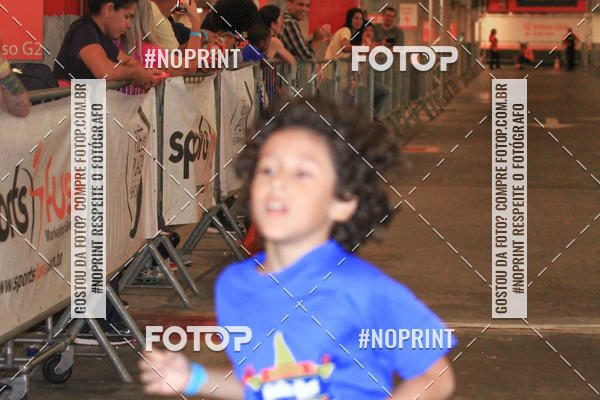 Buy your photos of the event1 Corrida Masha e o Urso no Tiet Plaza Shopping on Fotop