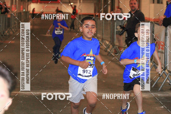 Buy your photos of the event1 Corrida Masha e o Urso no Tiet Plaza Shopping on Fotop