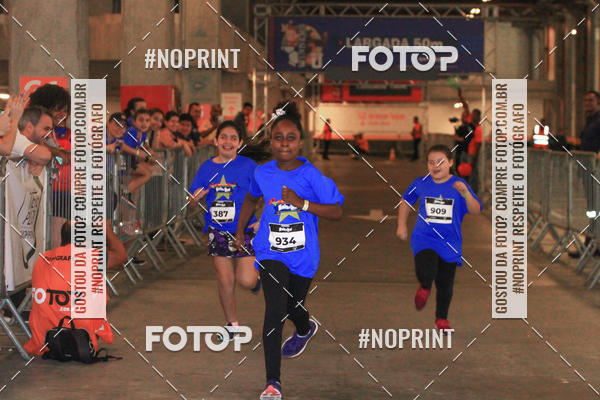 Buy your photos of the event1 Corrida Masha e o Urso no Tiet Plaza Shopping on Fotop