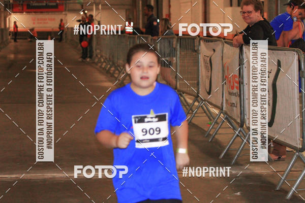 Buy your photos of the event1 Corrida Masha e o Urso no Tiet Plaza Shopping on Fotop