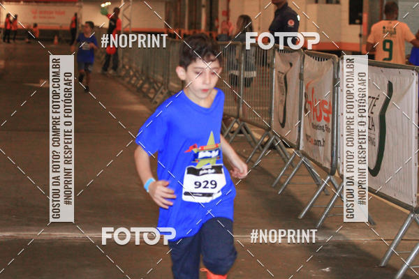 Buy your photos of the event1 Corrida Masha e o Urso no Tiet Plaza Shopping on Fotop