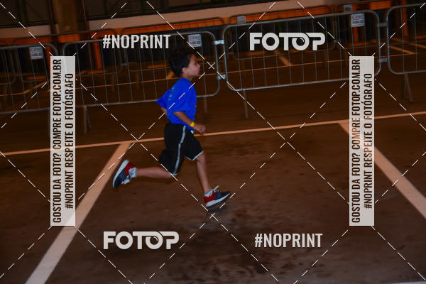 Buy your photos of the event1 Corrida Masha e o Urso no Tiet Plaza Shopping on Fotop