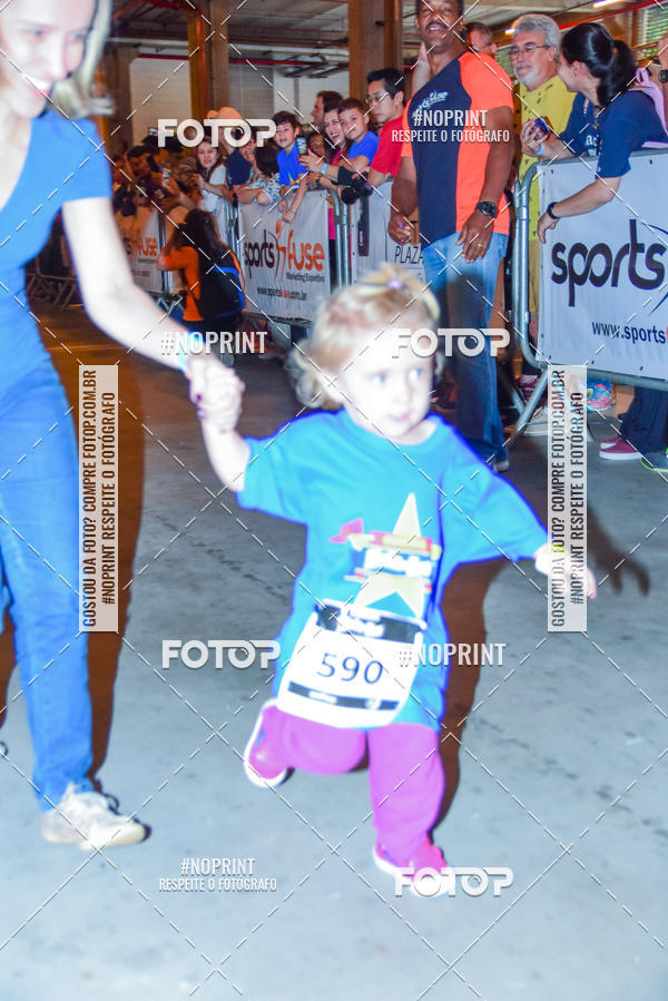 Buy your photos of the event1 Corrida Masha e o Urso no Tiet Plaza Shopping on Fotop