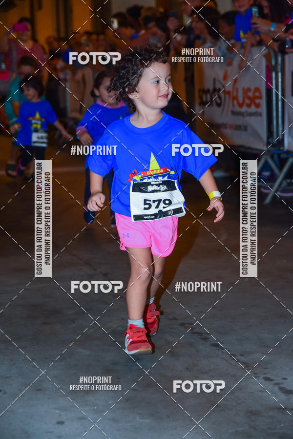 Buy your photos of the event1 Corrida Masha e o Urso no Tiet Plaza Shopping on Fotop