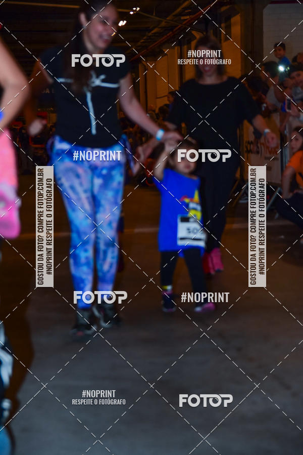 Buy your photos of the event1 Corrida Masha e o Urso no Tiet Plaza Shopping on Fotop