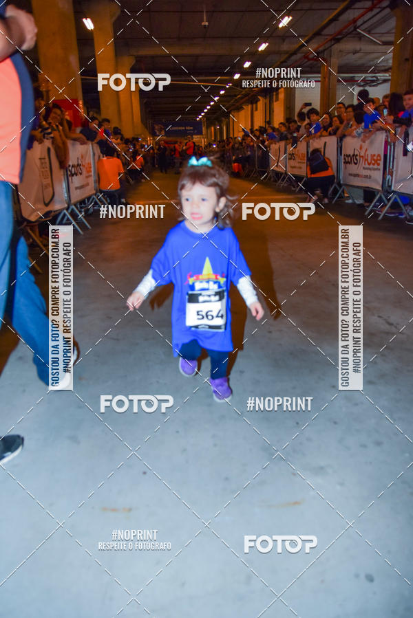 Buy your photos of the event1 Corrida Masha e o Urso no Tiet Plaza Shopping on Fotop