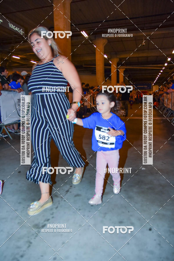 Buy your photos of the event1 Corrida Masha e o Urso no Tiet Plaza Shopping on Fotop