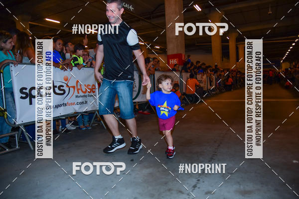 Buy your photos of the event1 Corrida Masha e o Urso no Tiet Plaza Shopping on Fotop