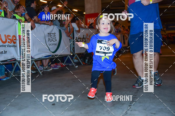 Buy your photos of the event1 Corrida Masha e o Urso no Tiet Plaza Shopping on Fotop