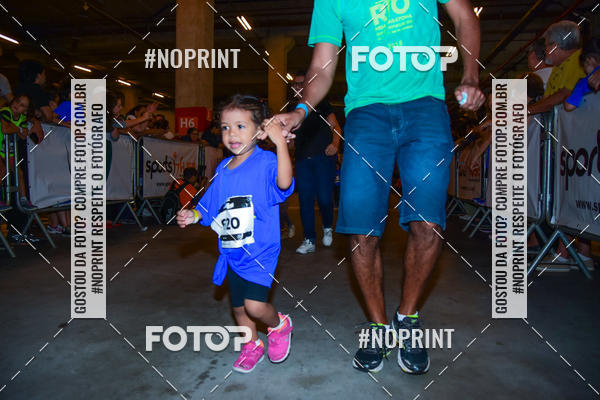 Buy your photos of the event1 Corrida Masha e o Urso no Tiet Plaza Shopping on Fotop