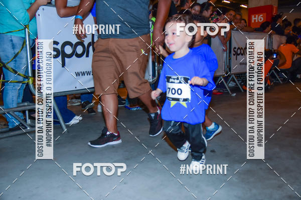 Buy your photos of the event1 Corrida Masha e o Urso no Tiet Plaza Shopping on Fotop