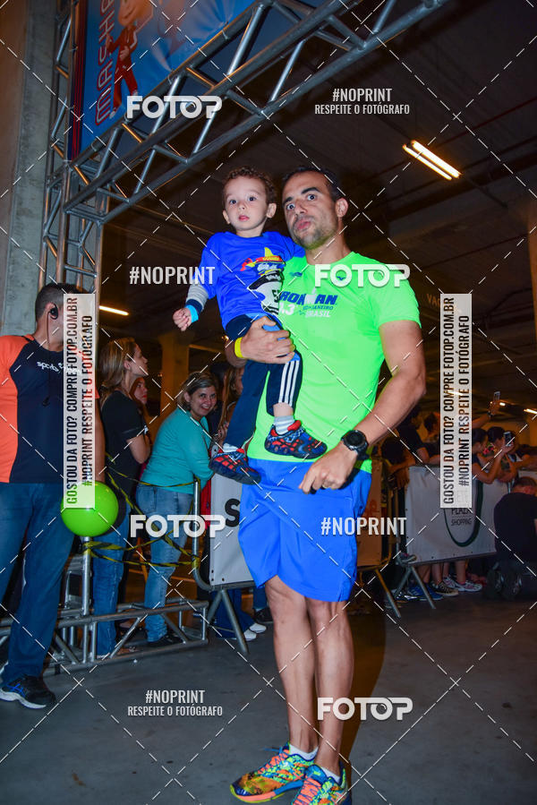 Buy your photos of the event1 Corrida Masha e o Urso no Tiet Plaza Shopping on Fotop