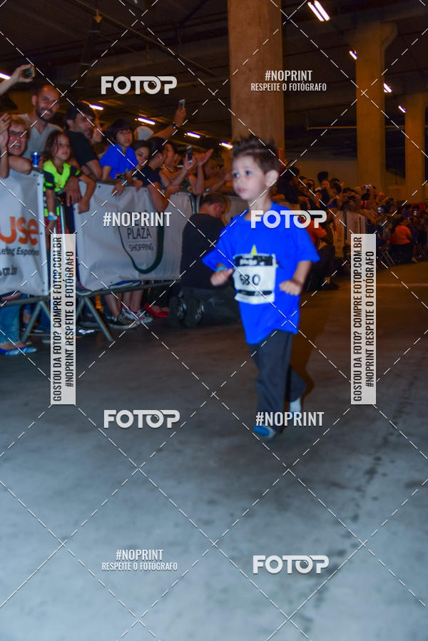 Buy your photos of the event1 Corrida Masha e o Urso no Tiet Plaza Shopping on Fotop