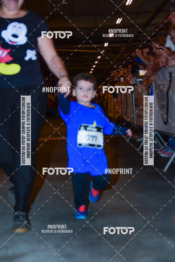 Buy your photos of the event1 Corrida Masha e o Urso no Tiet Plaza Shopping on Fotop