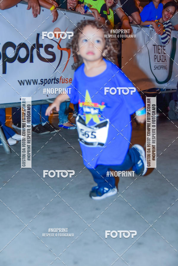 Buy your photos of the event1 Corrida Masha e o Urso no Tiet Plaza Shopping on Fotop