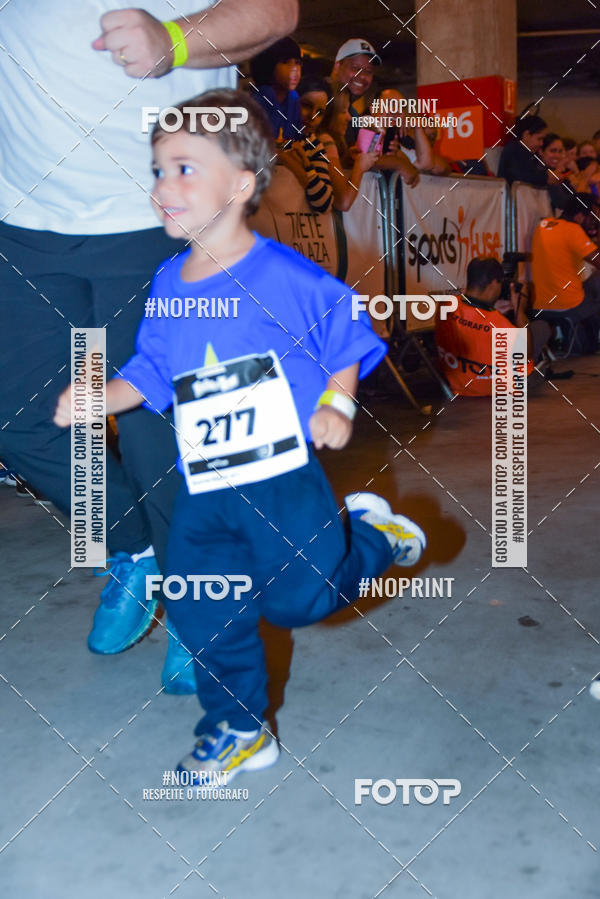 Buy your photos of the event1 Corrida Masha e o Urso no Tiet Plaza Shopping on Fotop