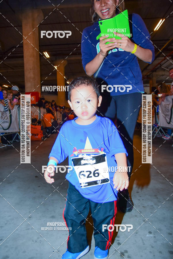 Buy your photos of the event1 Corrida Masha e o Urso no Tiet Plaza Shopping on Fotop